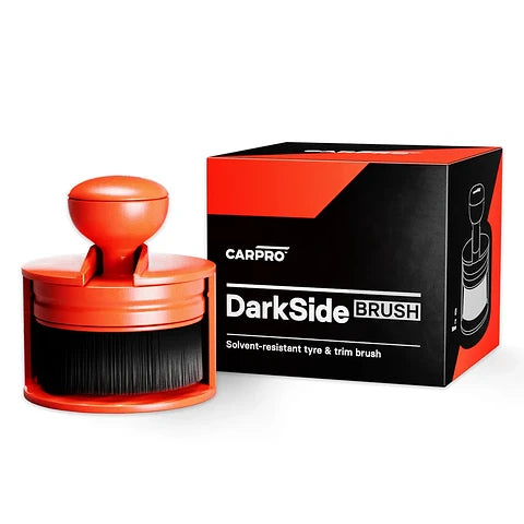 DarkSide Brush – Cepillo Premium para Neumáticos y Gomas