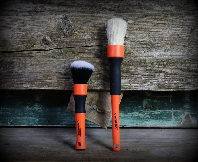 Detailing Brushes Set (2 Brochas) – Set de Brochas Premium para Detailing Interior y Exterior